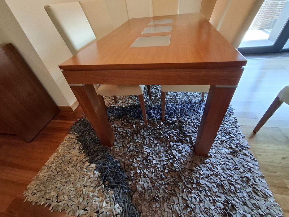 Conjunto Mesa Nogueira + 6 Cadeiras - Extensível!