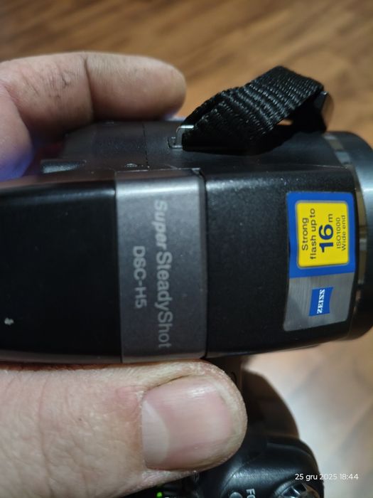 Aparat fotograficzny sony