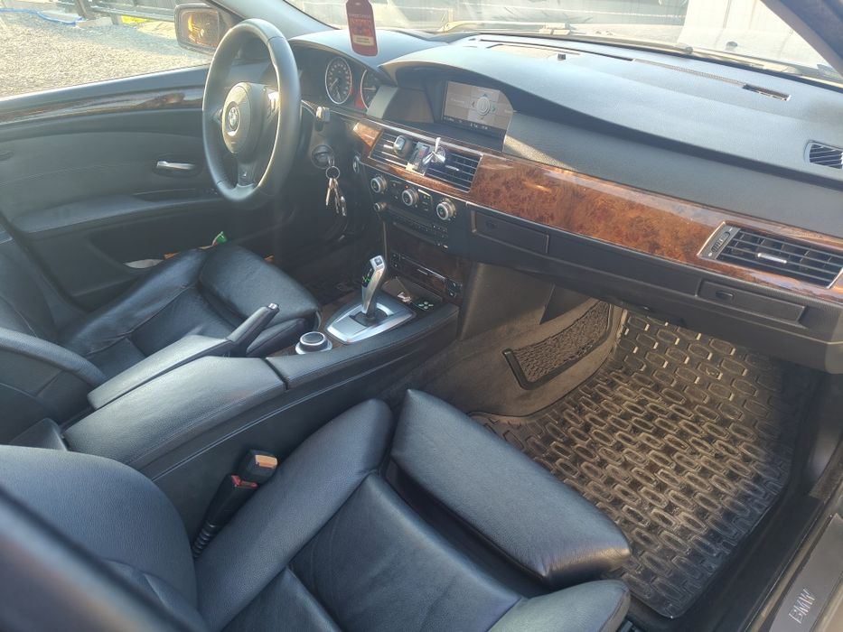 Bmw E60 530D ładna