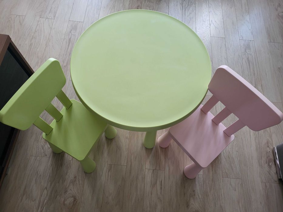 Ikea stolik krzesła