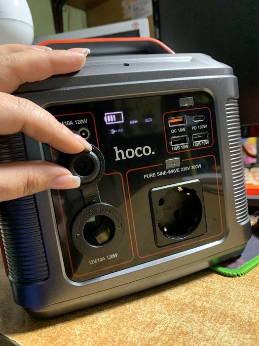 Зарядна станція HOCO DB28 300W блекаут