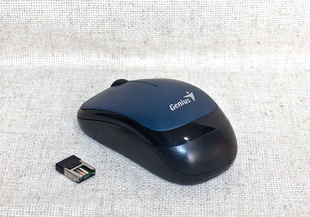 Мышь Genius Traveler 6000 беспроводная компактная (от 1 батарейки ААА) - НОВАЯ!