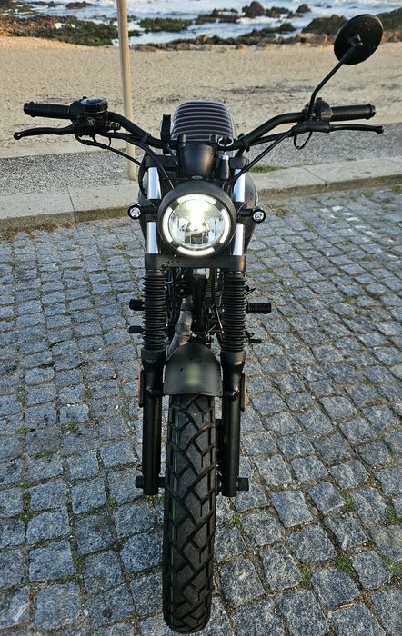 BRIXTON CROMWELL 125 ABS, 2022, Apenas 100 km (nova)