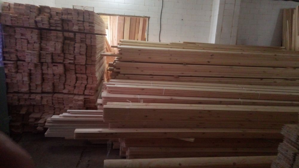 Деревʼяна вагонка сосна, липа. Лежак, полок в сауну