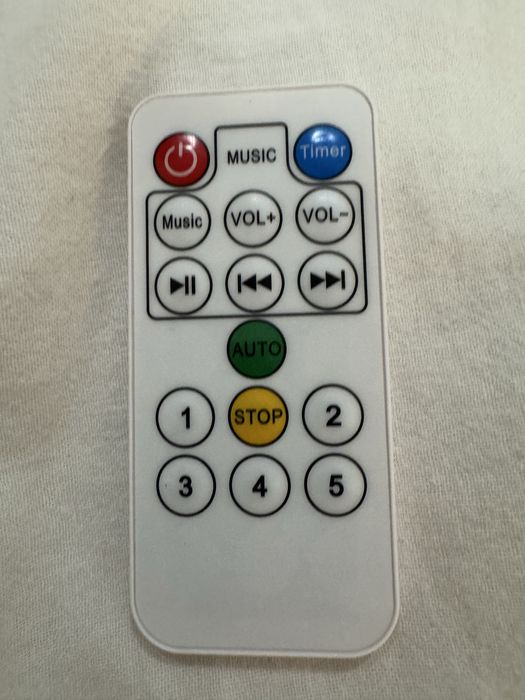 Leżaczek bujaczek MOMI