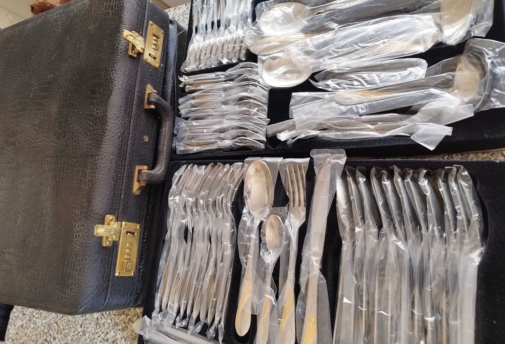 Faqueiro banhado a ouro