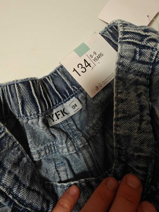 Nowe spodnie 134