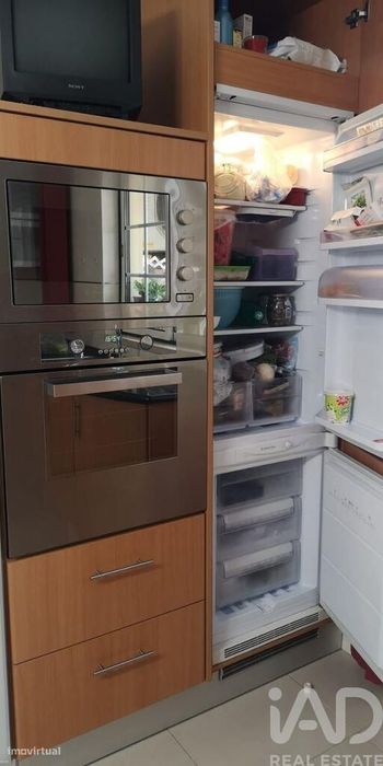 Apartamento T2 em Almeirim de 163,00 m2
