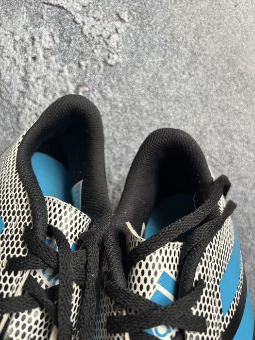 Футзалки Adidas Neoride