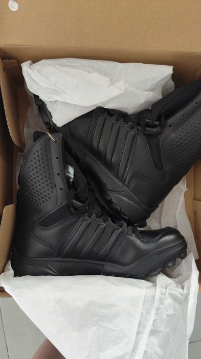 Botas adidas GSG 9.2
