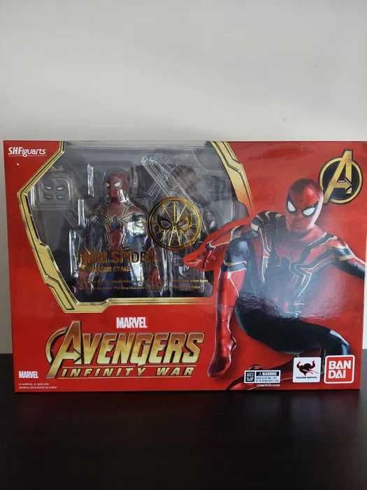 SHFiguarts Iron Man, Iron Spider, Hulk Reganorok e Thanus