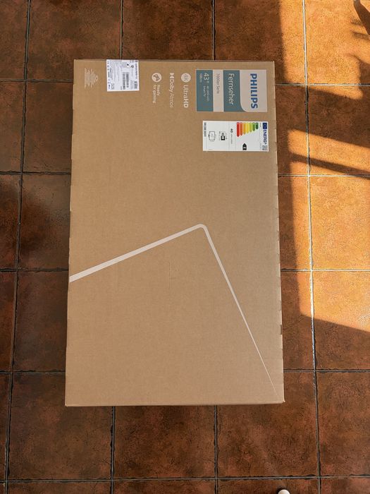 TV PHILIPS 43PUS7009/12 43” SMART TV Selada nova na caixa