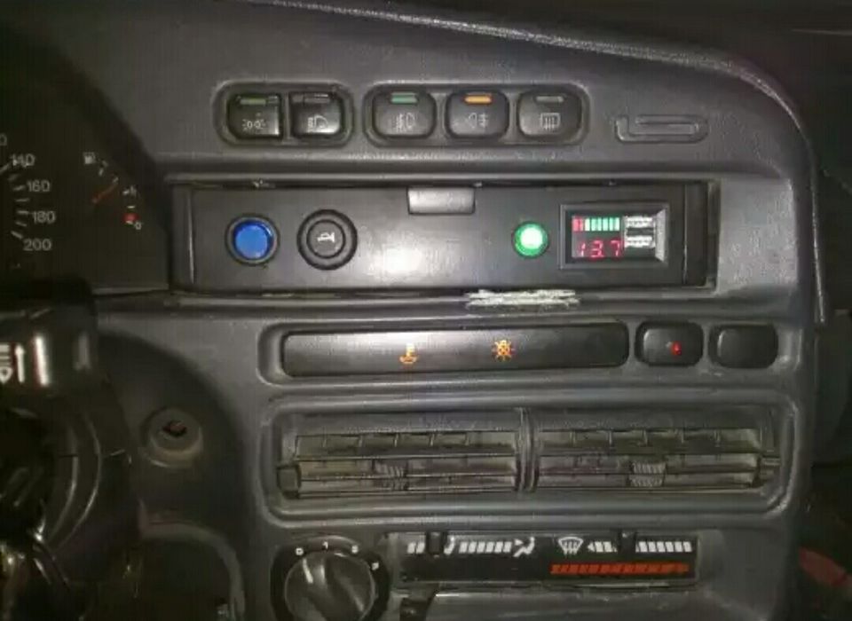 Вольтметр, тестер заряда, индикатор батареи. ЗарядкаUSB 5V2A DC12-24 v