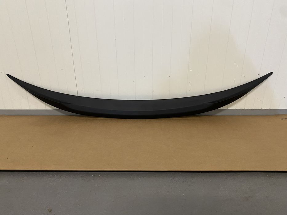 LIP SPOILER AILERON BMW SÉRIE 1 E82 E88 M PERFORMANCE  COMPATÍVEL COM OS MODELOS COUPÉ E CÁBRIO.