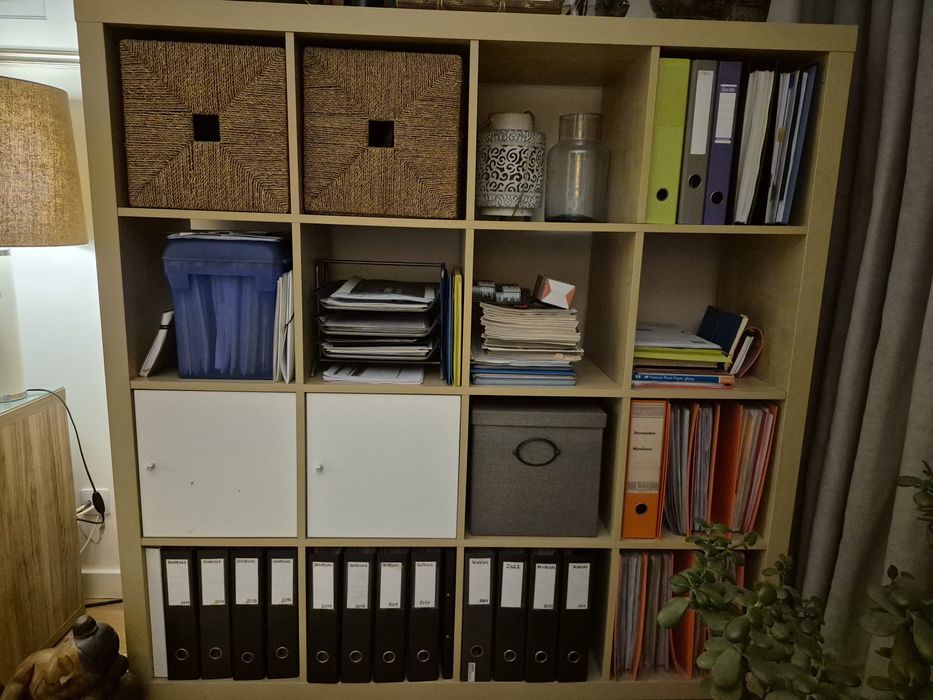 2 estantes Kallax Ikea 16 cubos