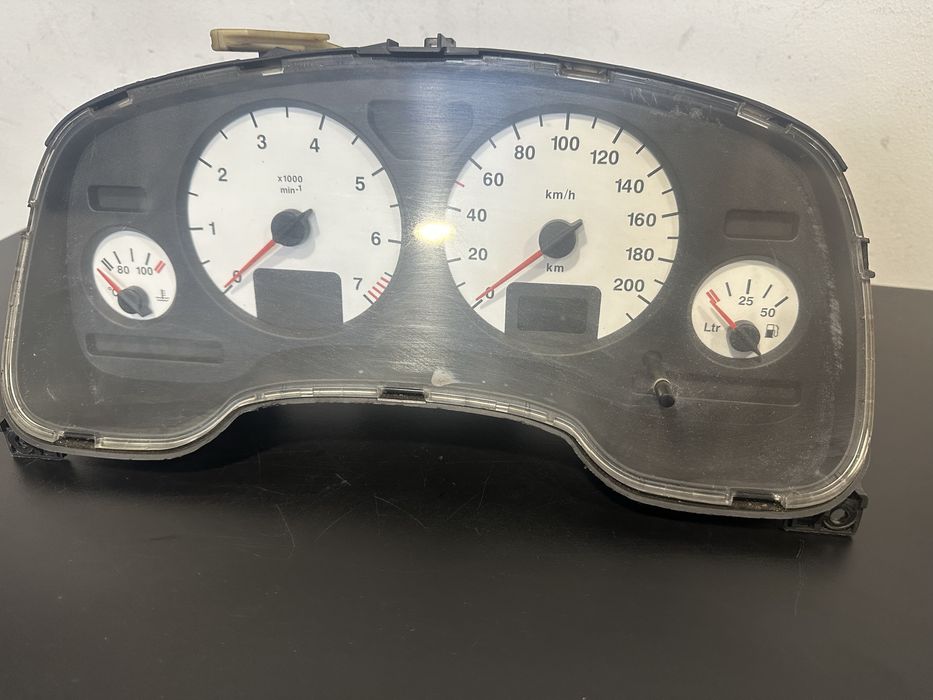 Quadrante Opel Astra 1.4 16  gasolina ANO 2002