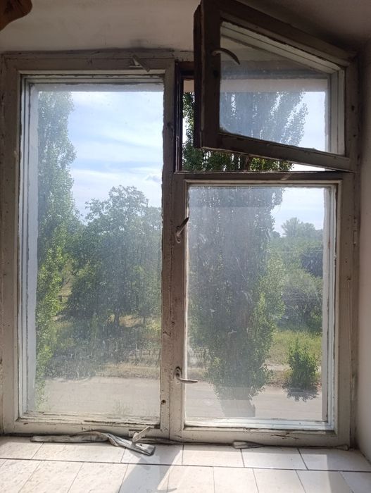 Можливо комусь треба старе вікно безкоштовно
