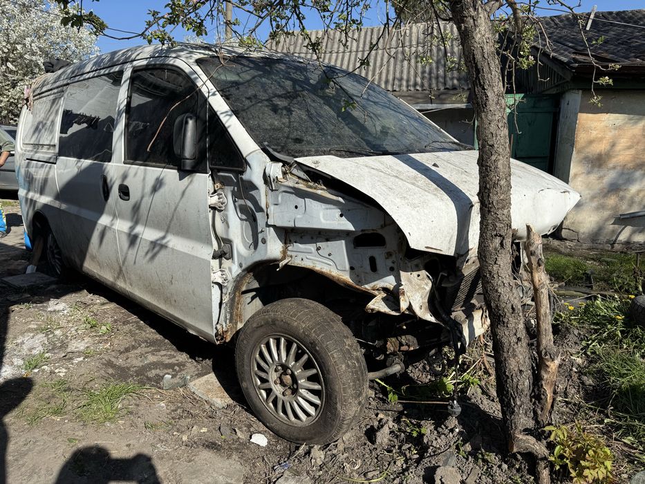 Hyundai H 200 1999