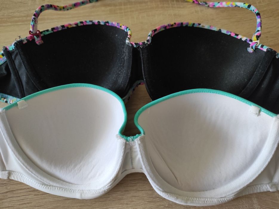 Góra od bikini Victoria's Secret 34/C