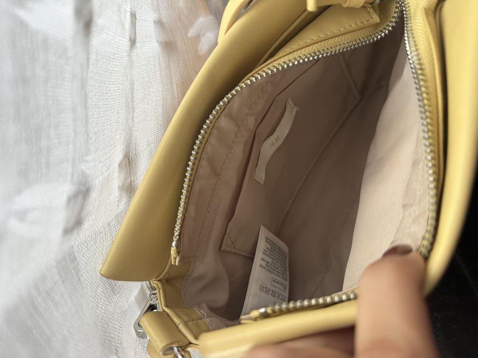 Mala amarelo pastel H&M