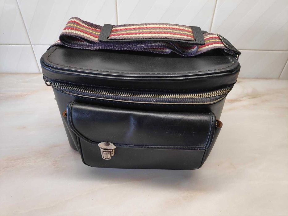 Máquina fotográfica Minolta Hi-Matic G c/ Extras