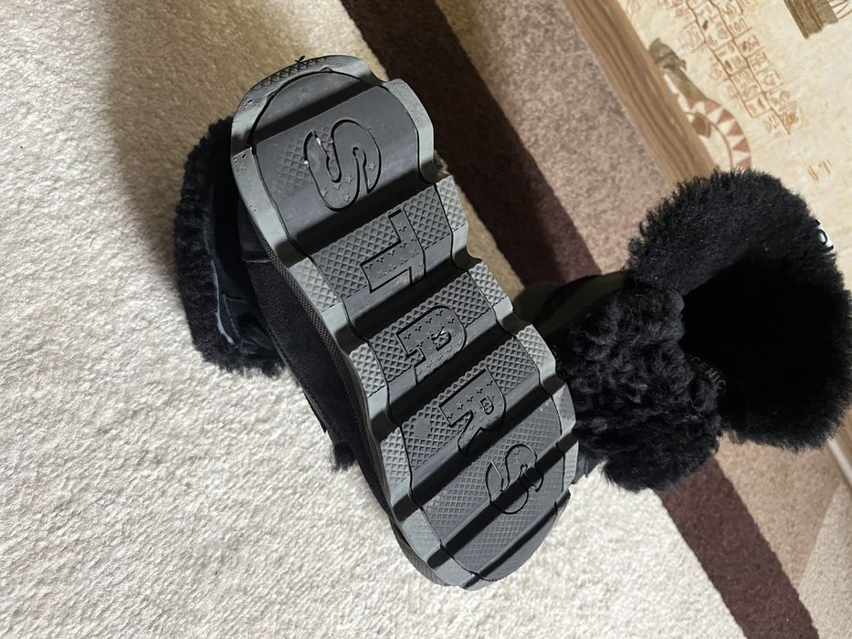 Натуральные ботинки