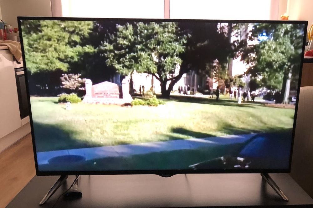 800 zł Używany 48 CALI TV Panasonic LED Netflix + Kabel HDMI + Uchwyt