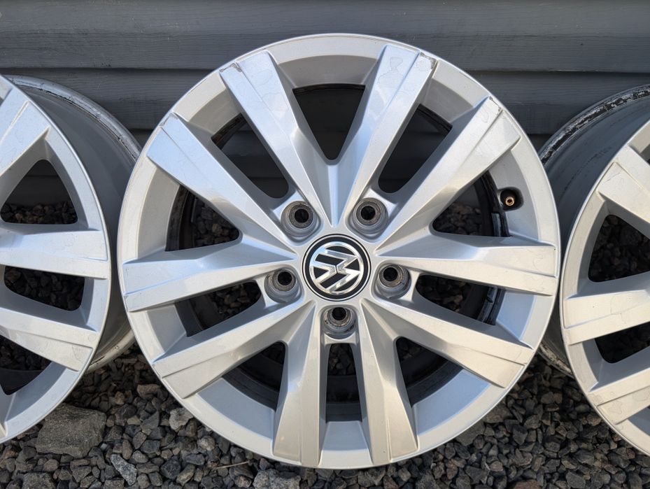 Комплект титанових дисків Volkswagen 5/120 R16 5*120 16 Transporter T5 T6 ET51