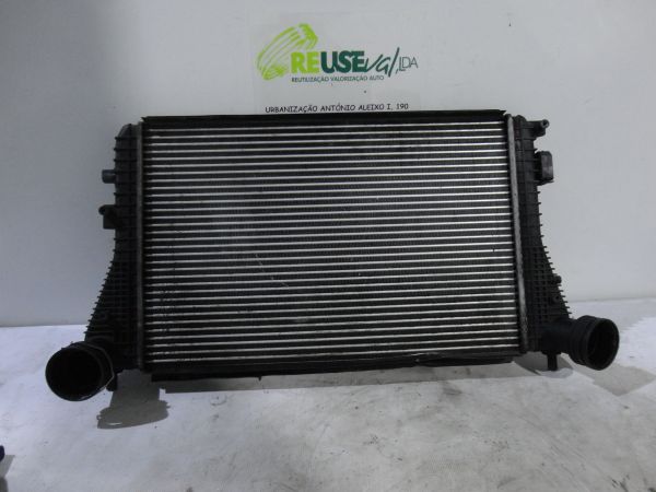 Radiador do intercooler VOLKSWAGEN Golf V (1K1)
