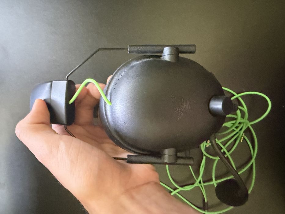 Razer blackahark v2 x