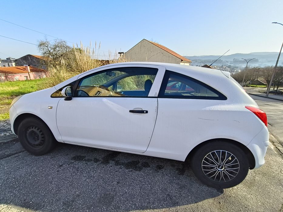 Opel corsa 1.9 CDTI 2008