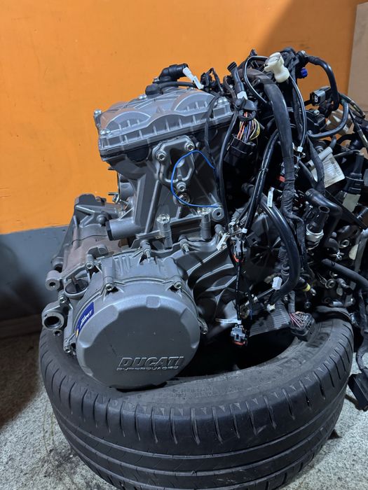 Ducati panigale 955 V2 Silnik 2021r.