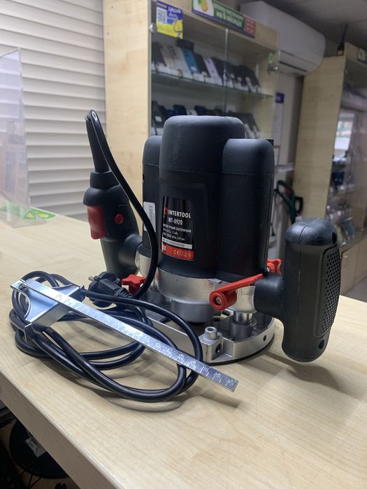 Фрезер Intertool WT-0920