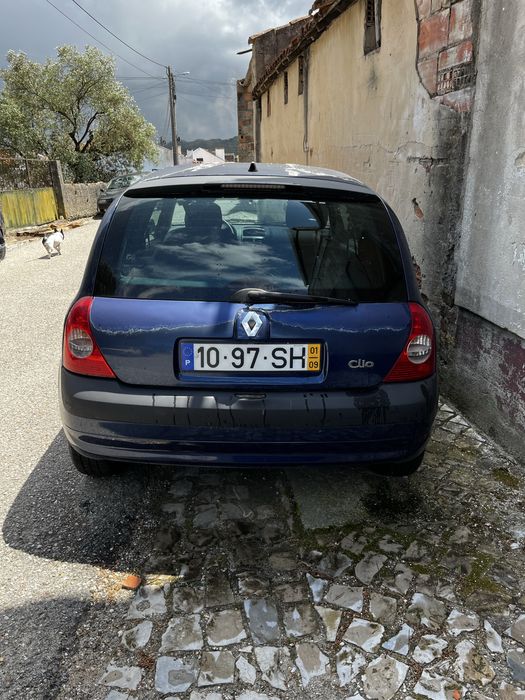 Renault Clio 1.4 Dynamique 90cv — Avariado / Motor Gripado