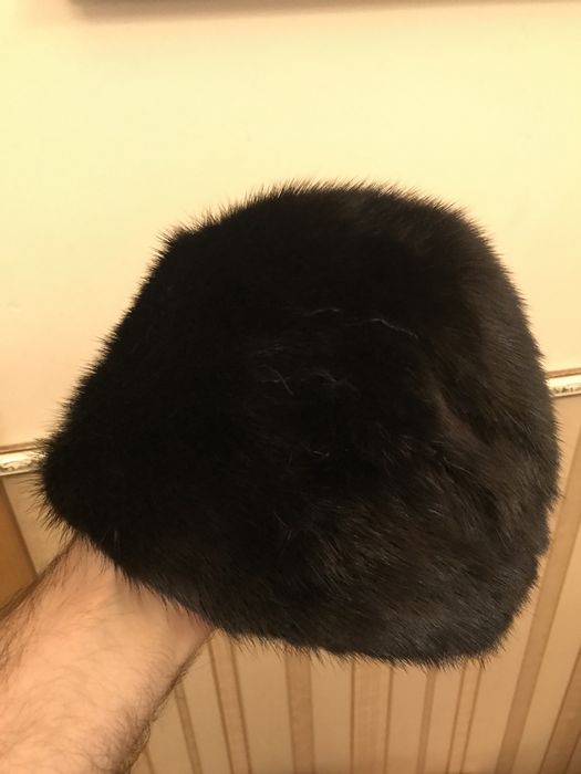 Срочно! Вишукана хутрова жіноча  шапка з норки,   норкова капелюх