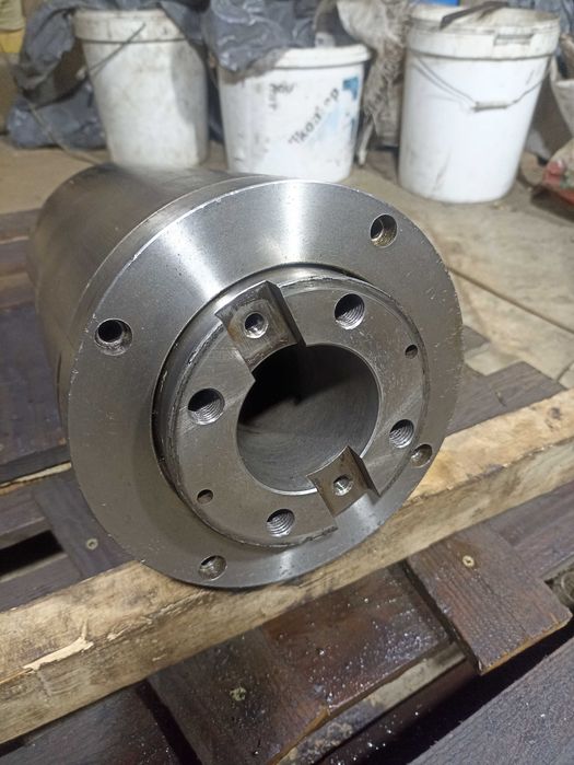 Шпиндель фрезерного верстата 6Т13, 6Т12 у зборі