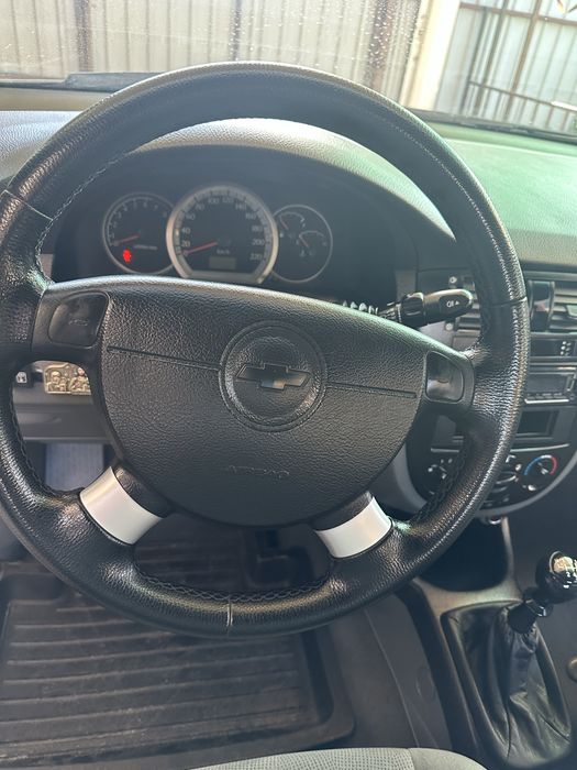 Продажа Обмен Chevrolet Lacetti 1.8