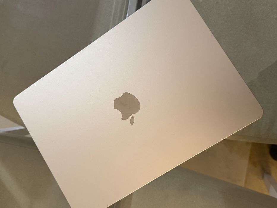 MacbookAir 13 M2 com factura de dezembro 2024
