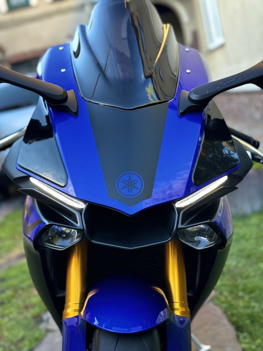Yamaha YZF-R1 Ямаха Р1 2019 рік не Honda Kawasaki Suzuki Ducati Ktm
