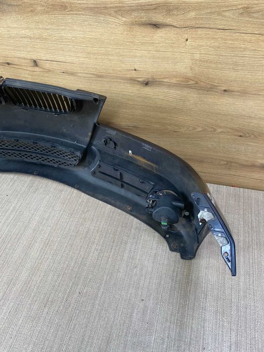 Zderzak przedni Bmw e90 kolor Monacoblau