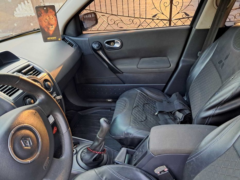 Меган2 уневерсал