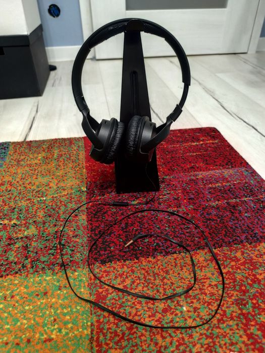 Słuchawki przewodowe nauszne JBL Tune 500 czarne