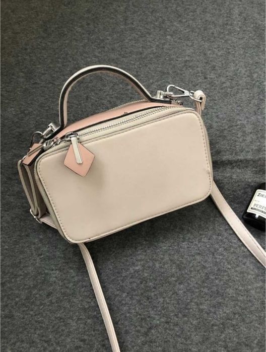 Маленькая сумочка-чемодан