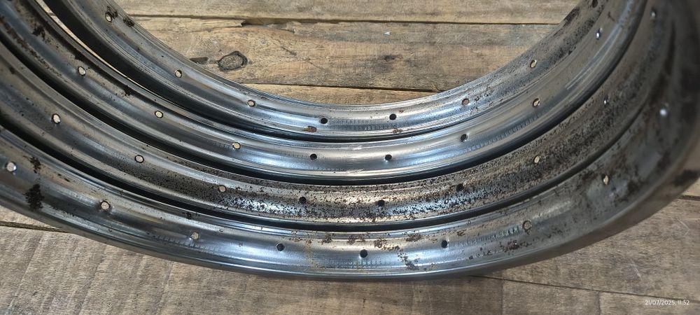 Aros Órbita/Vilar/roda 16x1.75 e pedaleiras de criança peças Usadas.