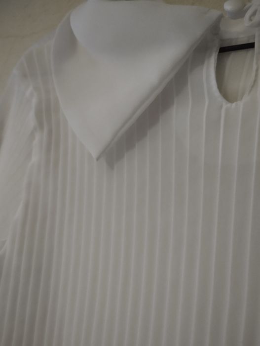 Blusa branca NOVA