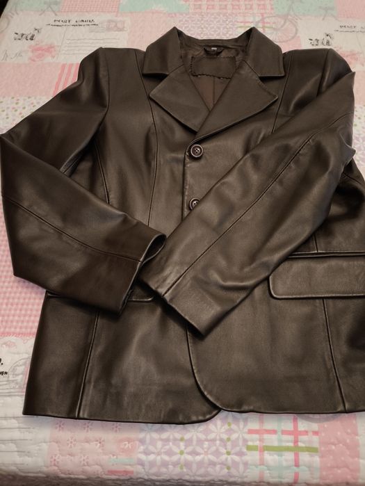 Casaco de senhora em pele genuina