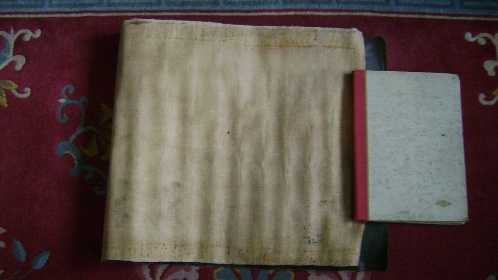 Starocie z PRL Obraz olejny na płótnie bez ramy przedwojenny sygnowany