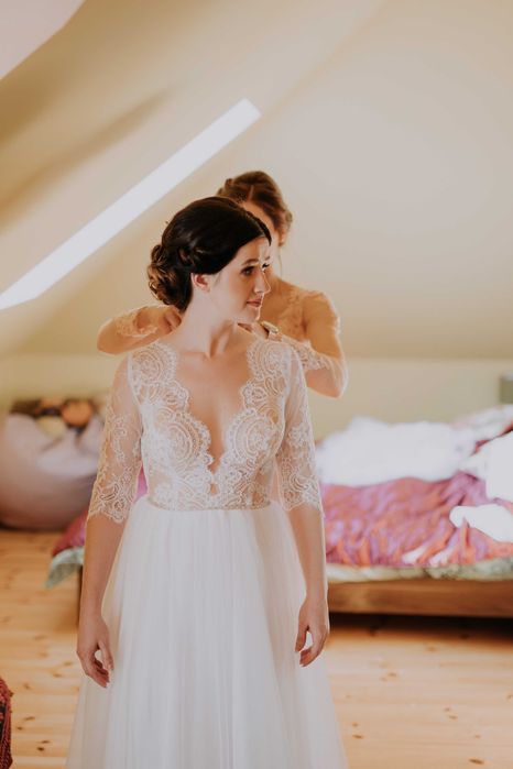 Suknia slubna elegancka koronka tiul 34/36