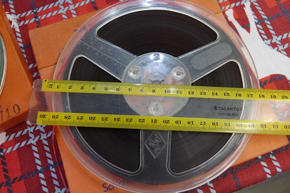 Taśmy szpulowwe 18stki AGFA