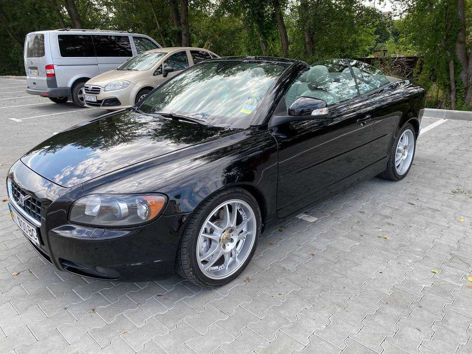 Volvo C70 2009г в идеальном состоянии в родной краске и с родным пробегом